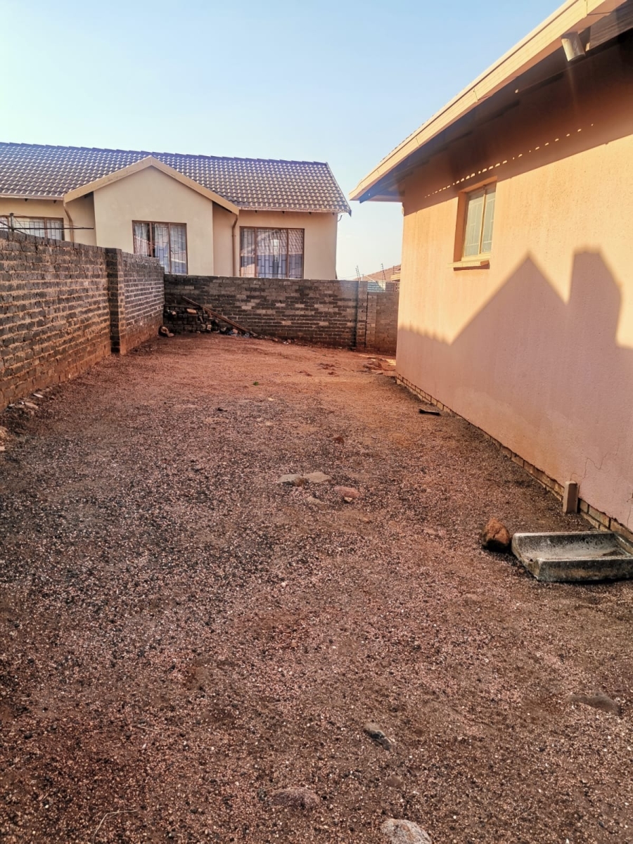 To Let 3 Bedroom Property for Rent in Tlhabane West North West